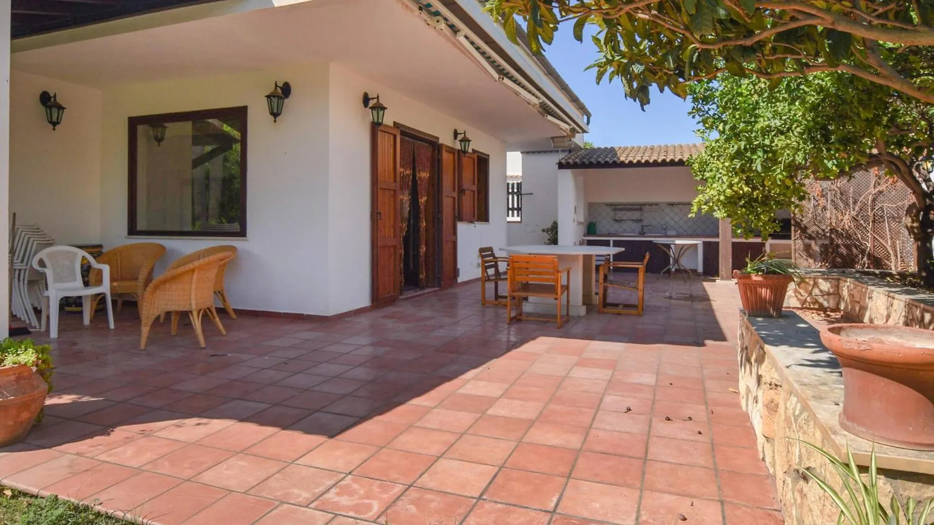 Awesome Home In Marina Di Ragusa With Kitchenette Holiday home